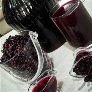آب زرشک کوهی ترش ، طبیعی و تازه 