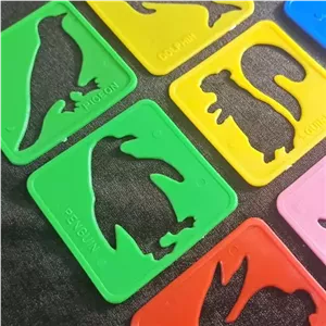 شابلون حیوانات و گلها 24 عددی پلاستیکی مخصوص نقاشی کودک و خردسال 