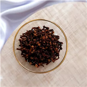 میخک اعلا درجه یک (50 گرمی )