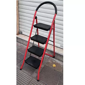 نردبان4پله نردبان خانگی نردبان رویال کارتن (پس کرایه)