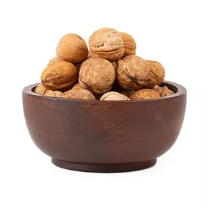 گردو با پوست 