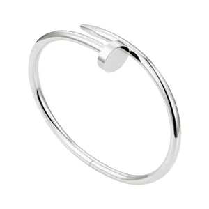 دستبند النگویی طرح میخ کد B954 9CK5
