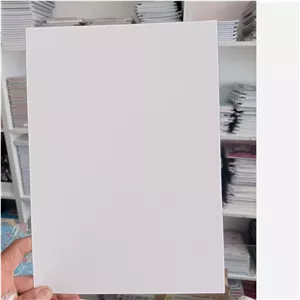 مقوا سفید A4 دو رو  سفید230 گرم ضخیم