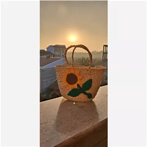 ساک حصیری بچگانه طرح افتابگردون 