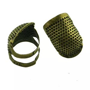 انگشتانه چرم دوزی مدل فلزی کد ESTL01 3A5