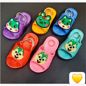 دمپایی نوزادی عروسکی کش دار و سوت دار