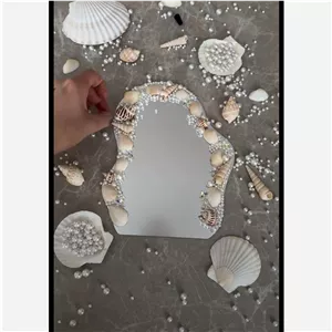 آیینه صدف و مروارید