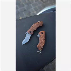 چاقو باک دسته چوبی
