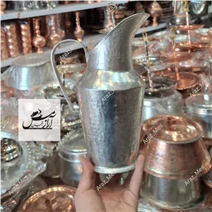پارچ مسی اردکی دست ساز چکشی قلع شده ( نقره ای یا سفید ) مشربه مشرفه مدل قاجاری متوسط زنجان 