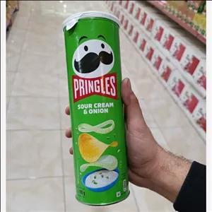 چیپس پرینگلز با طعم خامه وپیاز وزن 165 گرم