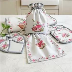 سرویس آشپزخانه عروس 20 تیکه حتما قبل خرید رنگ نوار اریب چک شود 