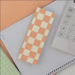 استیک نوت چهارخونه