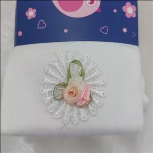 جوراب شلواری دخترانه طرح 3 شکوفه،برند کارینو،رنگ شیری،در 8 سایز،سایزهای1،2،3،4،5،6،سایز7تا8سال،سایز9تا10سال