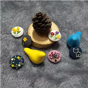 دکمه گلدوزی شده پالتویی (سایز2) کد 0
