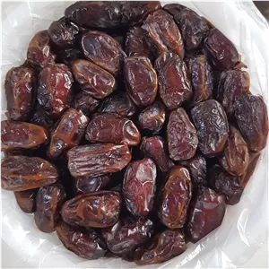 خرمای کبکاب بدون شیره درشت سطل سه کیلویی (سوپر لوکس) 