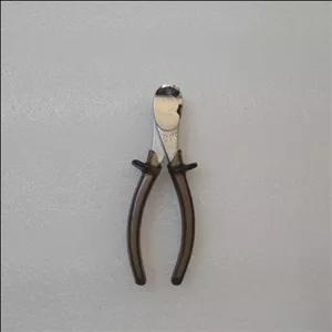 گاز انبر 160میلی متر یونیور  ساخت یوگسلاوی بسیار کم یاب باکیفیت کلکسیونی 