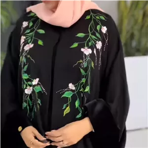 مانتو عبایی نقاشی و جواهر دوزی شده