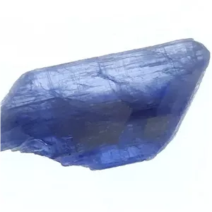 کریستال کیانیت سوئیس 14 قیراطی معدنی بدون بهسازی 