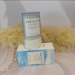 ضد آفتاب استیکی SKIN 1004 سنتلا  20 گرم