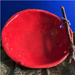 کاسه زیبوآرت قرمز رنگ (پس کرایه)