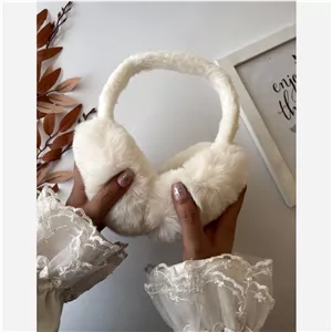 گوش گیر خز دار