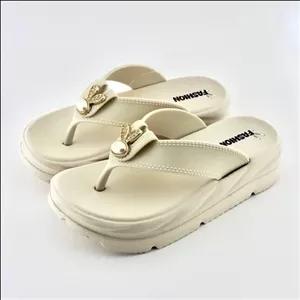 دمپایی لاانگشتی ای ویا روفرشی برند پاپا