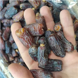 خرما پیارم ارگانیک، لوکس و صادراتی، 2 کیلوگرمی 