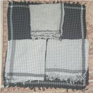 چفیه چهار خونه ای