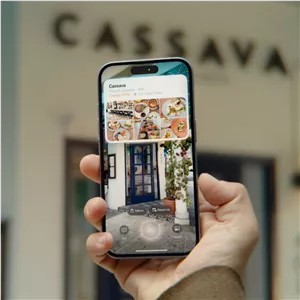 گوشی موبایل اپل مدل iPhone 16 CH دو سیم کارت ظرفیت 128 گیگابایت و رم 8 گیگابایت - به همراه شارژر