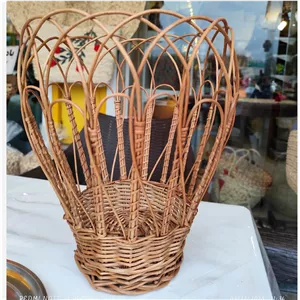 گلدان مروار بافی طرح گلبرگ(پسکرایه)