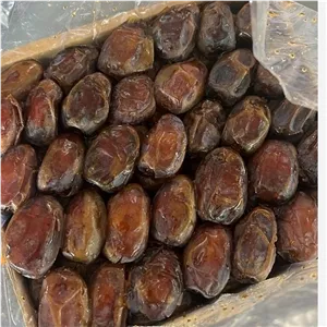 خرما کبکاب 1 کیلویی لوکس