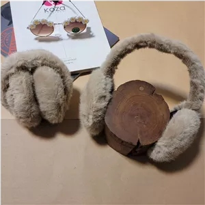 گوشگیر دخترانه بژ طوسی خزدار تاشو k00108