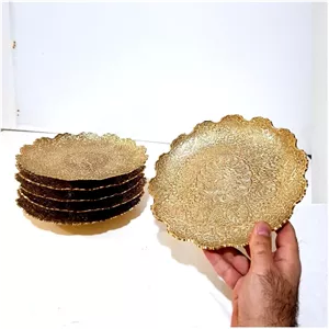 پیش دستی برنجی قطر 17 سانت با طرح طاووس پیش دستی برنز ست 6 عددی مناسب استفاده دائم قابل شستشو ظروف برنجی ظروف پذیرایی