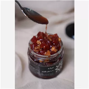 مربای به گردو ، خانگی و خوش عطروطعم بدون رنگ و اسانس و نگهدارنده ، 850 گرمی 