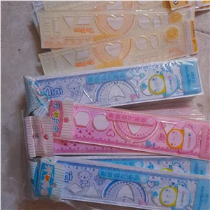 خطکش طلقی شابلوندار فانتزی 