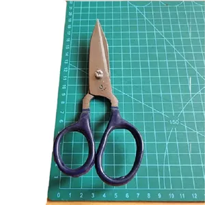 قیچی چرم دوزی مدل دسته کج کد Dar25