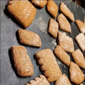 قالب بیسکویت مدل زنجبیلا بسته 4 عددی