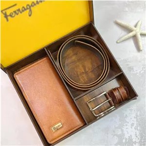 ست کادویی کیف و کمربند مردانه چرم طبیعی فراگامو همراه با جعبه چوبی شیک چرم طبیعی گاوی درجه یک با ضمانت 