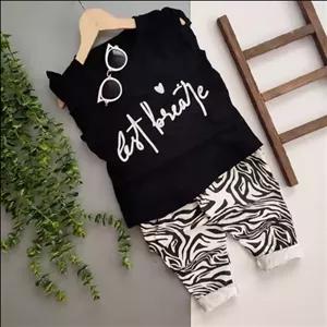 ست زیبا جنس نخ پنبه آستین چین دار و شلوار جیب میخوره سایز 40تا 55