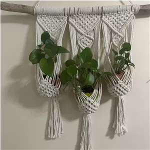 اویزجای گلدان مکرومه( پس کرایه)