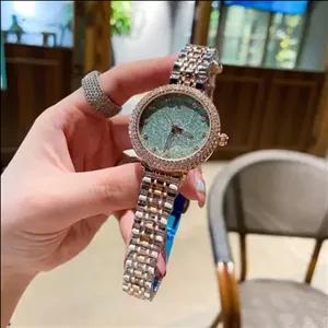 ساعت زنانه سواروسکی ، مدل sw3092 ، صفحه کهکشانی