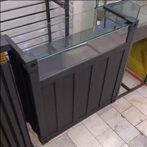 میز پیشخوان بالاشیشه(پسکرایه) 