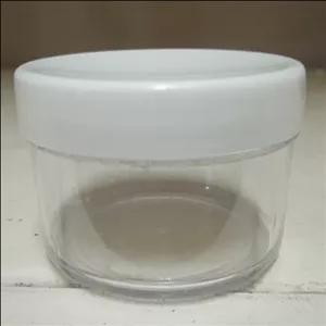 کریستال 50گرمی  درب سفید بهداشتی  جای کرم بسته بندی  100 عددی