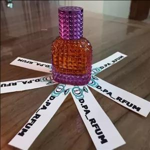 ادکلن ایفوریا  زنانه 30میل فرانسوی وعطر ایفوریا از 10تا 1000گرمی فرانسه و سوئیسی 