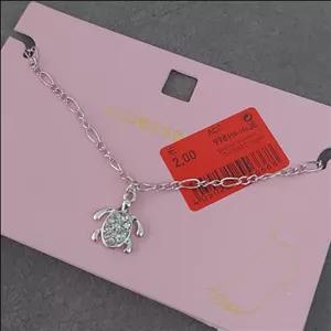  پابند زنجیری آویز لاکپشت نگینی، وارداتی، برند Accessories