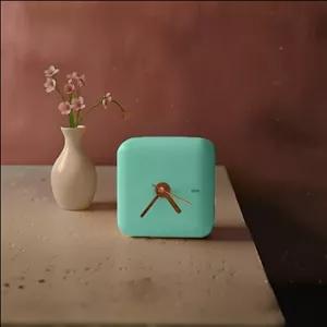 ساعت آوید رنگ سبز آبی عقربه ی کلاسیک