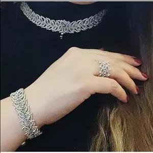 نیم ست جواهربافی با سنگ های حدید و نخ متالیک