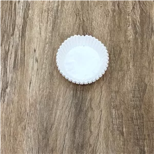 کپسول کاغذی قطر کف5و نیم،قطر بالا 7،ارتفاع2،رنگ شیری
