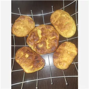 نان محلی اگردک (نان روغنی)