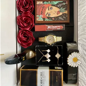 پک هدیه اکسسوری لاکچری زنانه ساعت سیتیزنادکلنکمربندنیم ست ونکلیفرژ لبآینه ارسال رایگان ولنتاین